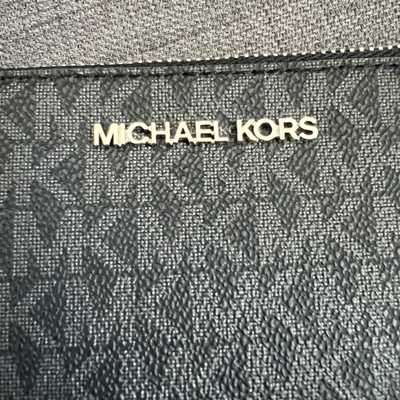 NWT MICHAEL KORS JET SET TRAVEL SMALL TOP ZIP COIN POUCH WITH ID - Picture 2 of 7